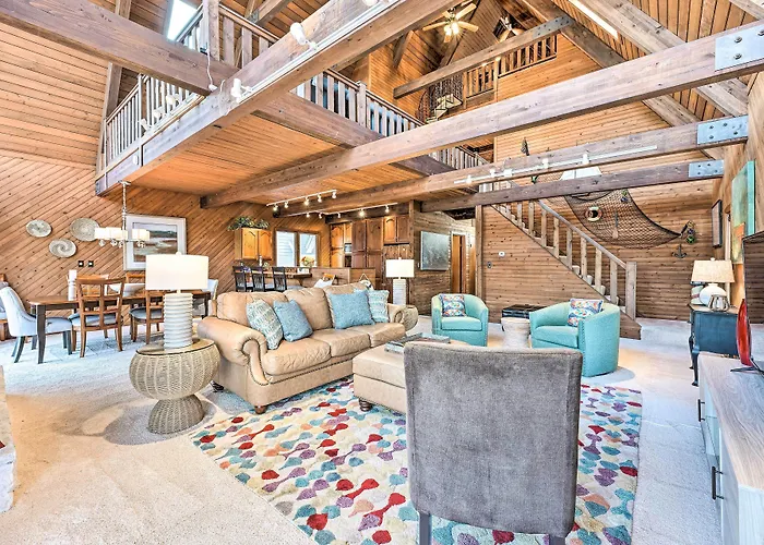 Spacious Syracuse Getaway W/ Waterfront Deck!